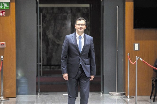 Slovenija bo z ministrsko ekipo Marjana Šarca prvič doslej dobila manjšinsko vlado.