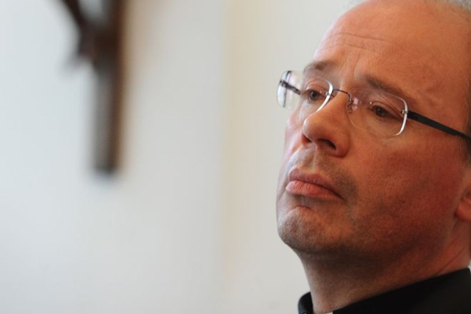 Trierski škof Stephan Ackermann, predstavnik nemške škofovske konference, ki je naročila  preiskavo spolnih zlorab s strani...