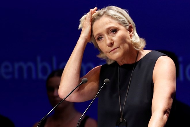 Stranki Le Penove in Macrona na evropskih volitvah izenačeni