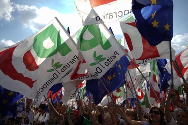 70.000 udeležencev shoda proti vladi v Rimu