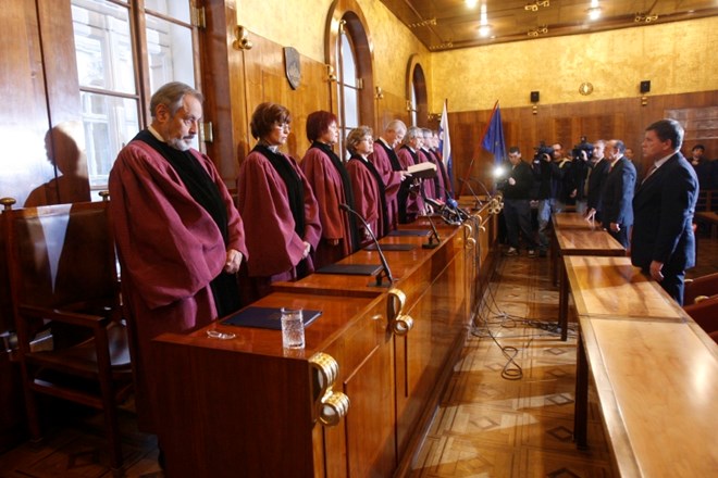Slovenija ima 42,6 sodnika na 100.000 prebivalcev, kar je dvakrat več od evropskega povprečja.