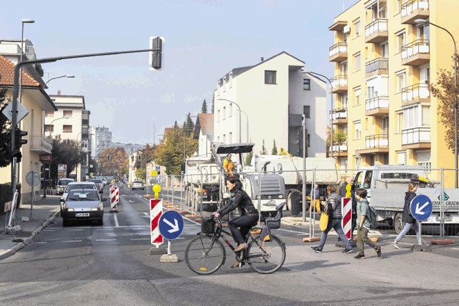 Preureditev Drenikove ulice bo kolesarjem omogočila, da bodo ob tej ulici lahko na poti med Bežigradom in Šiško ves čas...