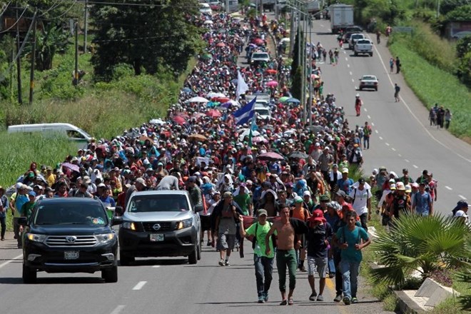 Trump trdi, da so med migranti v karavani iz Hondurasa, ki se po Mehiki bliža ZDA, tudi osebe iz Bližnjega vzhoda.