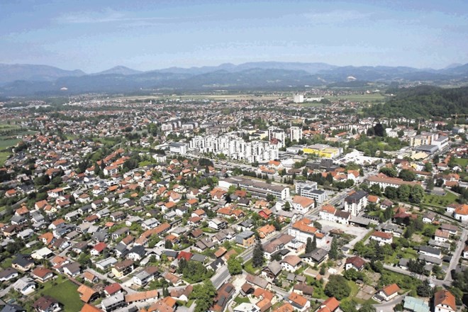 Mesto Domžale pogreša urejeno mestno središče, ki bi ljudi vabilo k druženju.