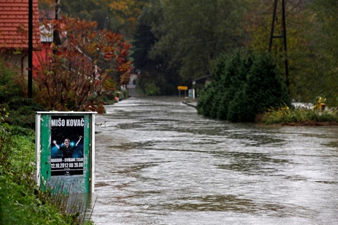 Vremenoslovci napovedujejo da bo Drava poplavljala na izpostavljenih območjih.