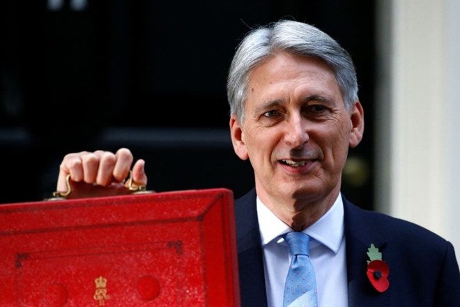 Finančni minister Philip Hammond je danes dejal, da bo v letu brexita rast 1,6-odstotna.