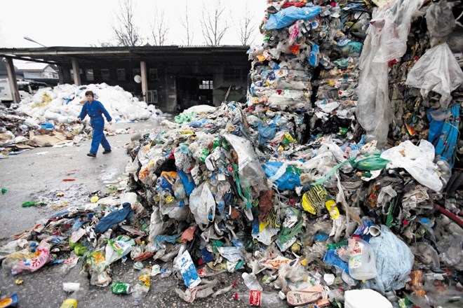 Slovenija bo morala do leta 2025 reciklirati polovico zbrane plastike, do leta 2030 pa 55 odstotkov.