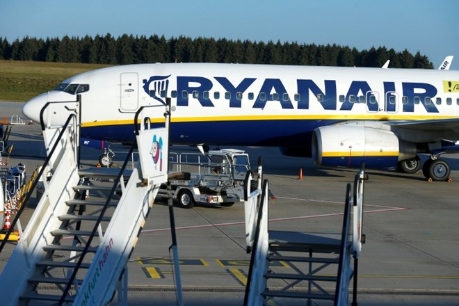 Francija za kompenzacijo subvencij zasegla Ryanairovo letalo