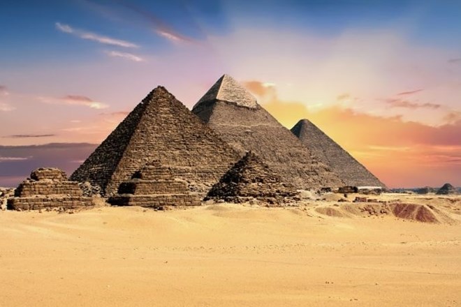 Arheologi so prišli do novega dognanja, ki morda nekoliko osvetljuje misterij gradnje piramid.