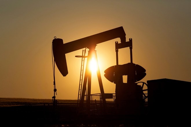 Savdska Arabija poziva k zmanjšanju proizvodnje nafte 