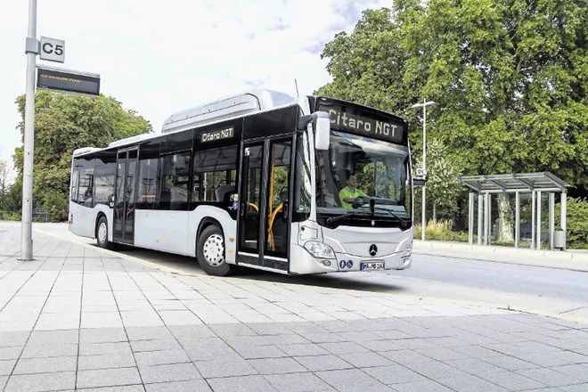 Avtobus mercedes benz citaro NGH hybrid je na največjem svetovnem sejmu gospodarskih vozil IAA v Hannovru prejel nagrado...