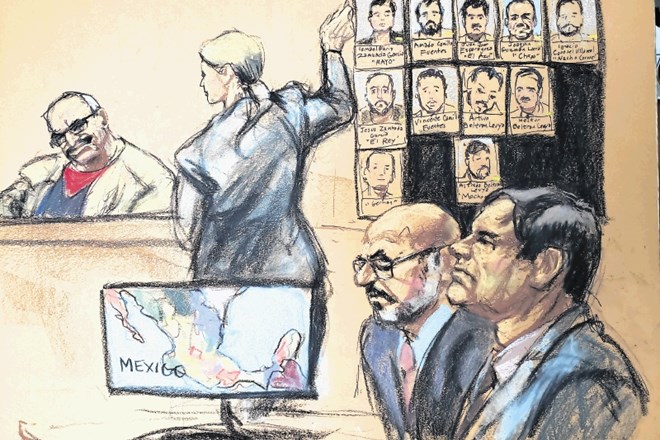 Ameriška tožilka na skici zaslišuje Jesusa Zambado,  čigar brat je bil partner  obtoženega Joaquina El Chapa Guzmana (desno)...