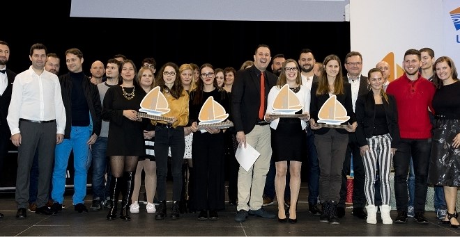 Podeljene nagrade perspektivnim podjetnikom na natečaju Podjetna Primorska   