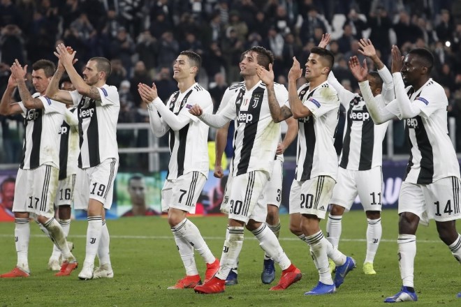 Juventus le še korak od prvega mesta v skupini