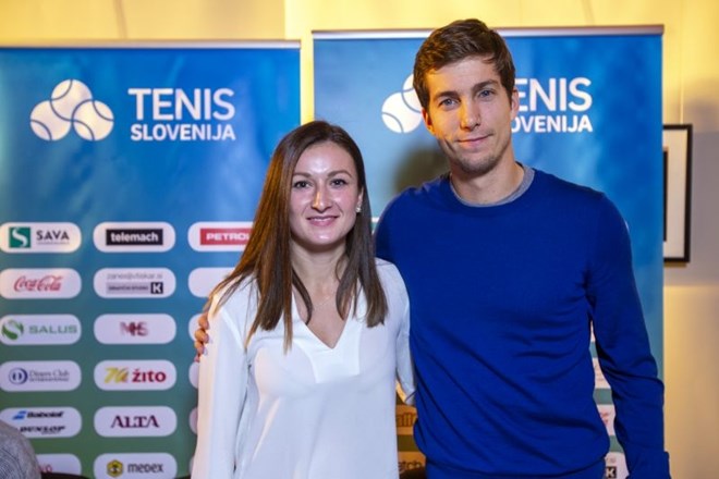 Teniška zveza Slovenije je ob koncu sezone prav tako podelila nagrade najuspešnejšim teniškim igralkam in igralcem.