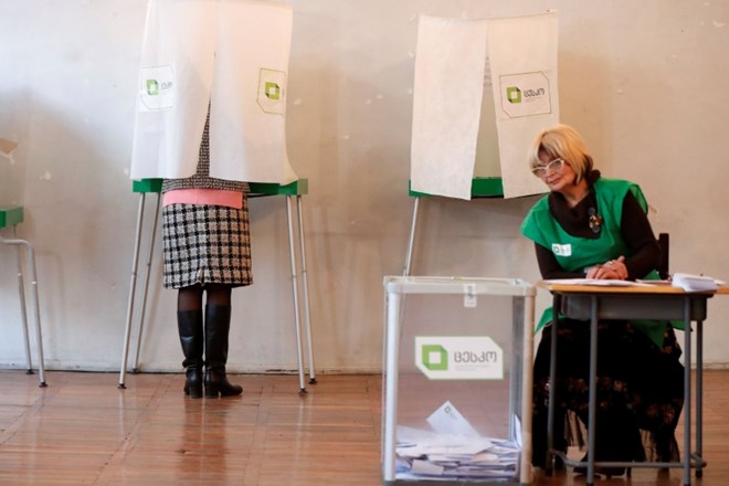 V Gruziji poteka drugi krog predsedniških volitev.