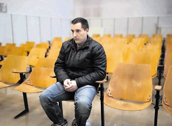 Jaka Ulčnik na Dobu že prestaja zaporno kazen zaradi umora brata, zdaj se bliža sodba za še en umor v Bosni in Hercegovini.
