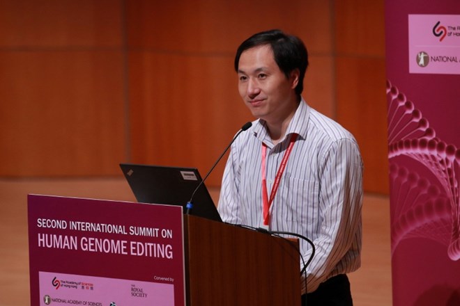 Profesor He Jiankui je danes o svojem delu spregovoril na znanstveni konferenci v Hongkongu. Reuters