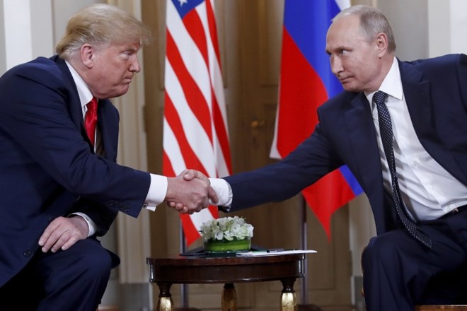 Donald Trump (levo) in Vladimir Putin (desno)