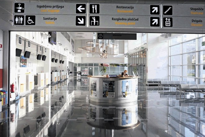 Na potniškem terminalu na mariborskem letališču v prvih desetih mesecih niso našteli niti 5000 potnikov.