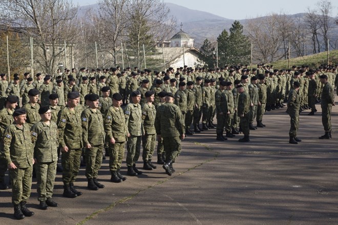 Srbija zaskrbljena zaradi napovedi oblikovanja kosovske vojske