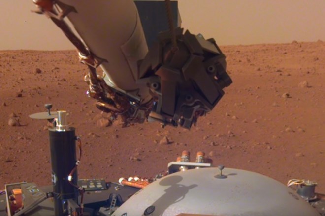 Sonda InSight na Marsu posnela zvoke vetra