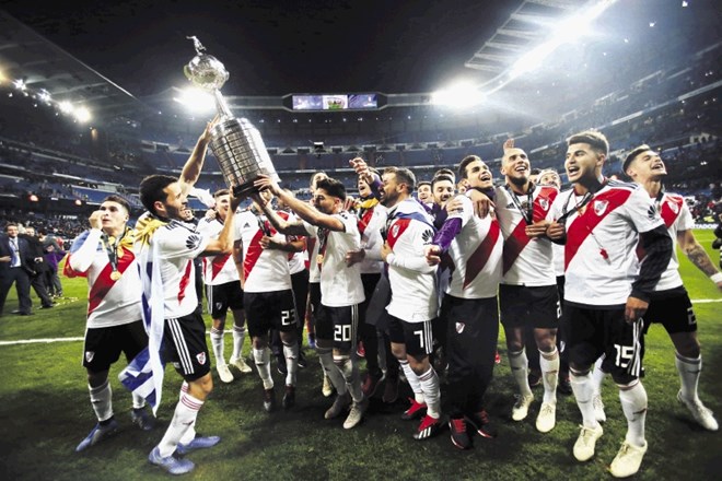 Nogometaši River Plata so po letih 1986, 1996 in 2015 še četrtič osvojili naslov južnoameriškega prvaka.