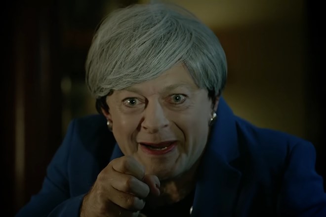 #video Theresa May kot Gollum in Smeagol o brexitskem sporazumu