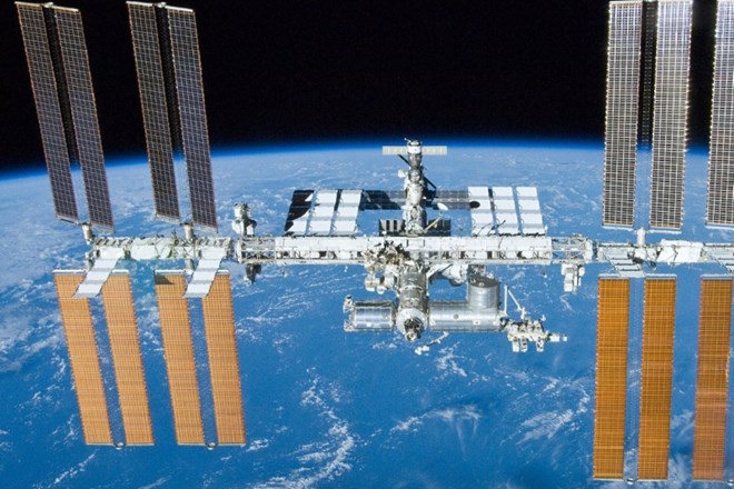 Na mednarodno vesoljsko postajo hitreje kot od Moskve do Bruslja