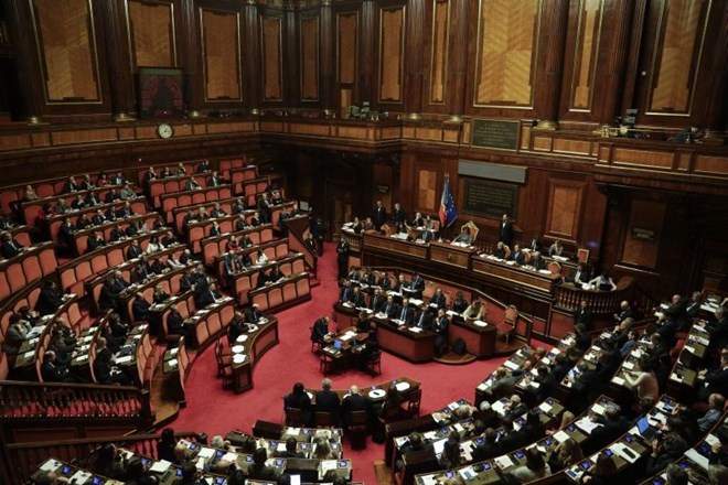 Italijanski senat potrdil spremenjeni proračun 