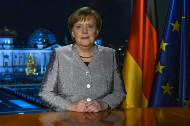 Merklova: Nemčija se mora boriti za svoja prepričanja