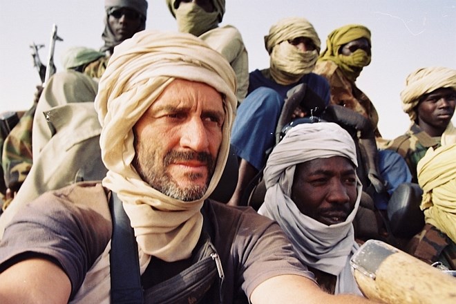 Arhivska fotografija Toma Križnarja, ki praznike preživlja v Južnem Sudanu, kjer snema nov dokumentarni film o gobavosti...