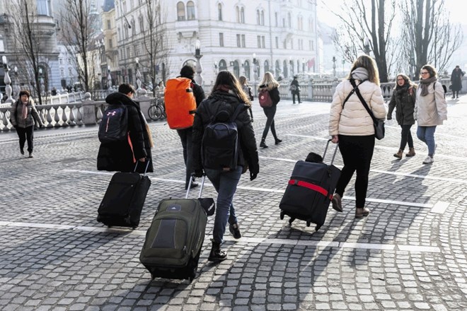 V začetku novega leta je v Ljubljani običajno nekaj manj turistov, z višjimi temperaturami pa začne rasti tudi število...