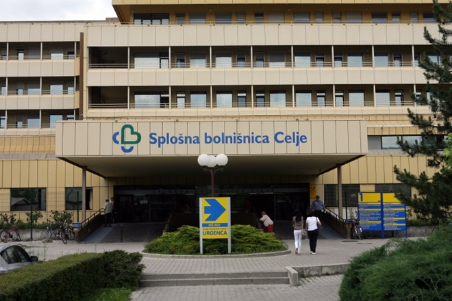 Nekdanji direktor celjske bolnišnice Ferjanc toži bolnišnico zaradi razrešitve
