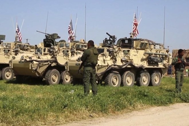 Odkar je ameriški predsednik Donald Trump minuli mesec nepričakovano napovedal umik 2000 ameriških vojakov iz Sirije, se...