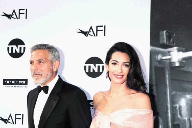 Amal Clooney je trenutno v Italiji, George Clooney pa v ZDA.