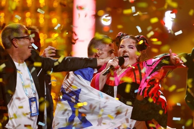 Maja lani je v Lizboni Izraelu zmago na Evroviziji prinesla Netta Barzilai s pesmijo Toy.