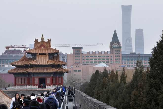 Peking  krepi svoj vpliv v svetu tudi prek tujih študentov