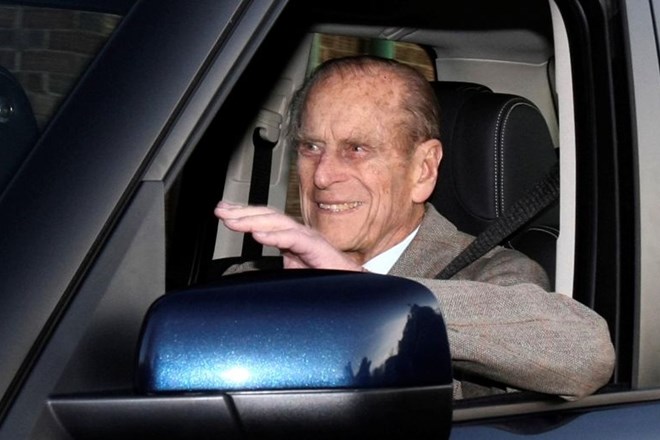 97-letni princ Philip se je končno odpovedal vozniškemu dovoljenju 