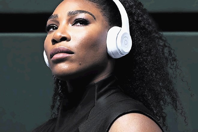 Med številnimi vidnimi ambasadorji znamke Beats je tudi Serena Williams.