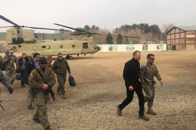 Vršilec dolžnosti ameriškega obrambnega sekretarja Patrick Shanahan je danes prispel na nenapovedan obisk v Afganistan.