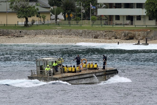 Avstralija bo ponovno odprla center za migrante na Božičnem otoku