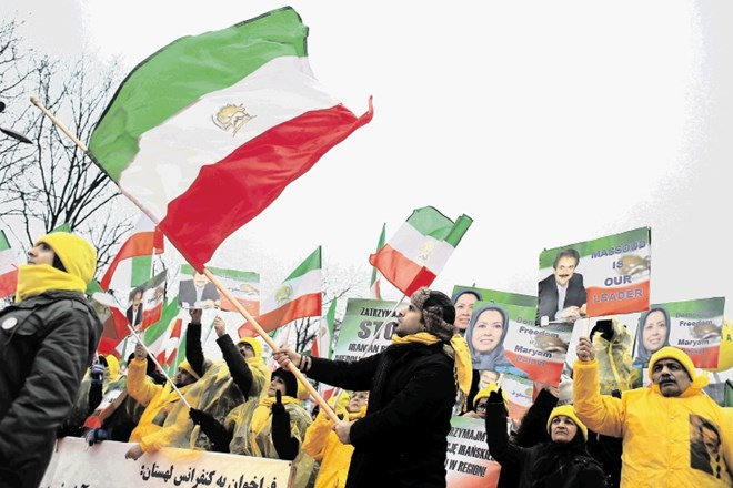 Za iranske skupnosti iz  več evropskih držav je  konferenca  o Bližnjem vzhodu (in Iranu) v Varšavi povod za javni protest...