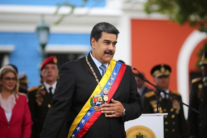 Nicolas Maduro pomoč zavrača kot provokacijo