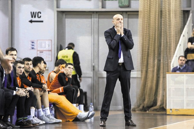 Košarkarski trener Jure Zdovc naj bi se z ljubljansko Olimpijo dogovoril za sodelovanje za dve leti in pol.