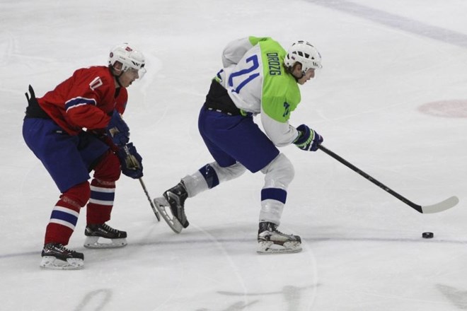 Še en Slovenec v NHL: Jan Drozg podpisal triletno pogodbo s Pittsburghom