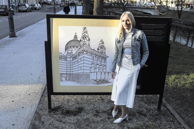Amela Špendl je pripravila novo razstavo risb arhitekturnih znamenitosti, ki jih je mogoče pobarvati.