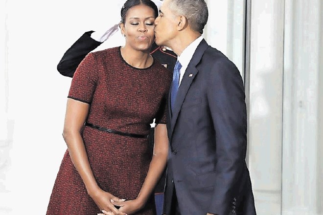 Bivši predsedniški par ne skriva svoje ljubezni.