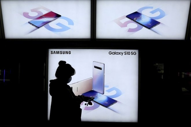 Samsung poslal na trg prvi pametni telefon s podporo za 5G