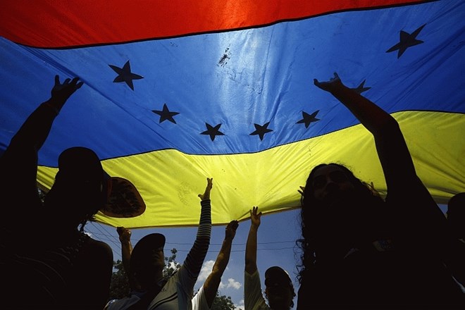 V Venezueli z množičnimi protesti opozicije zagnali operacijo svoboda 